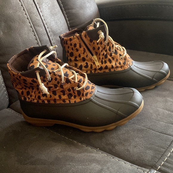 Sperry boots - Picture 2 of 5